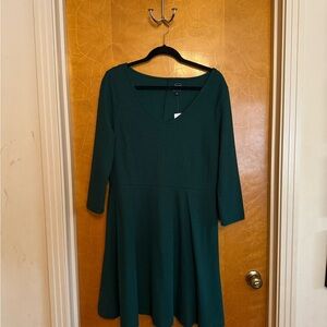 GAP Green 3/4 Sleeve Dress
